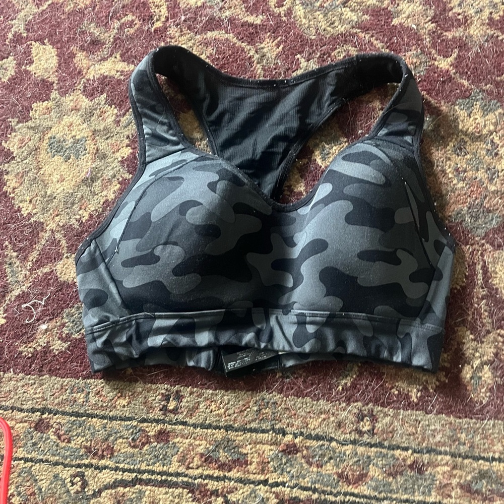 Women's Black Gray Camo Racerback Sports Bra Size Medium